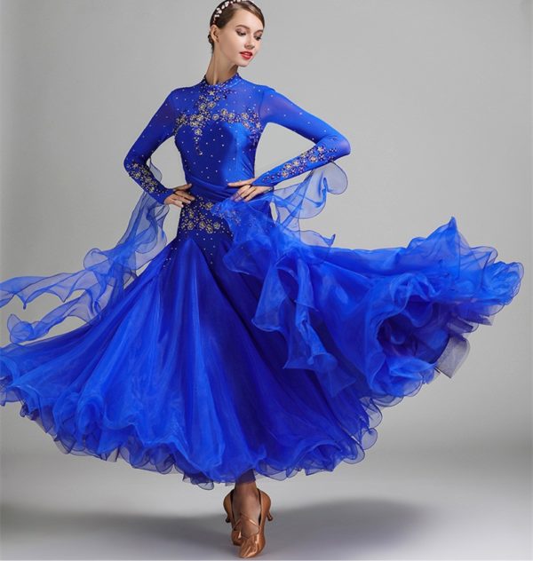 Платье стандарт синего цвета