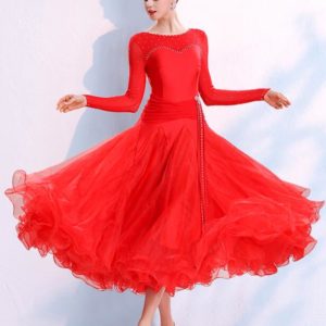 Платье стандарт красное